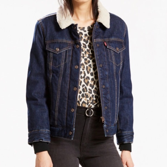 Levi's Jackets & Blazers - Levi’s Sherpa Lined Trucker Jacket